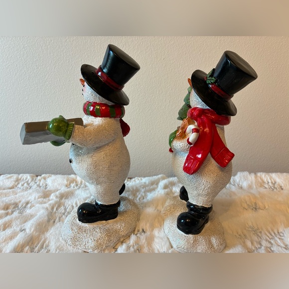 Valerie Parr Hill 2-Piece Snowman Figures w/ Gingerbread Cookies Tree - Picture 6 of 6